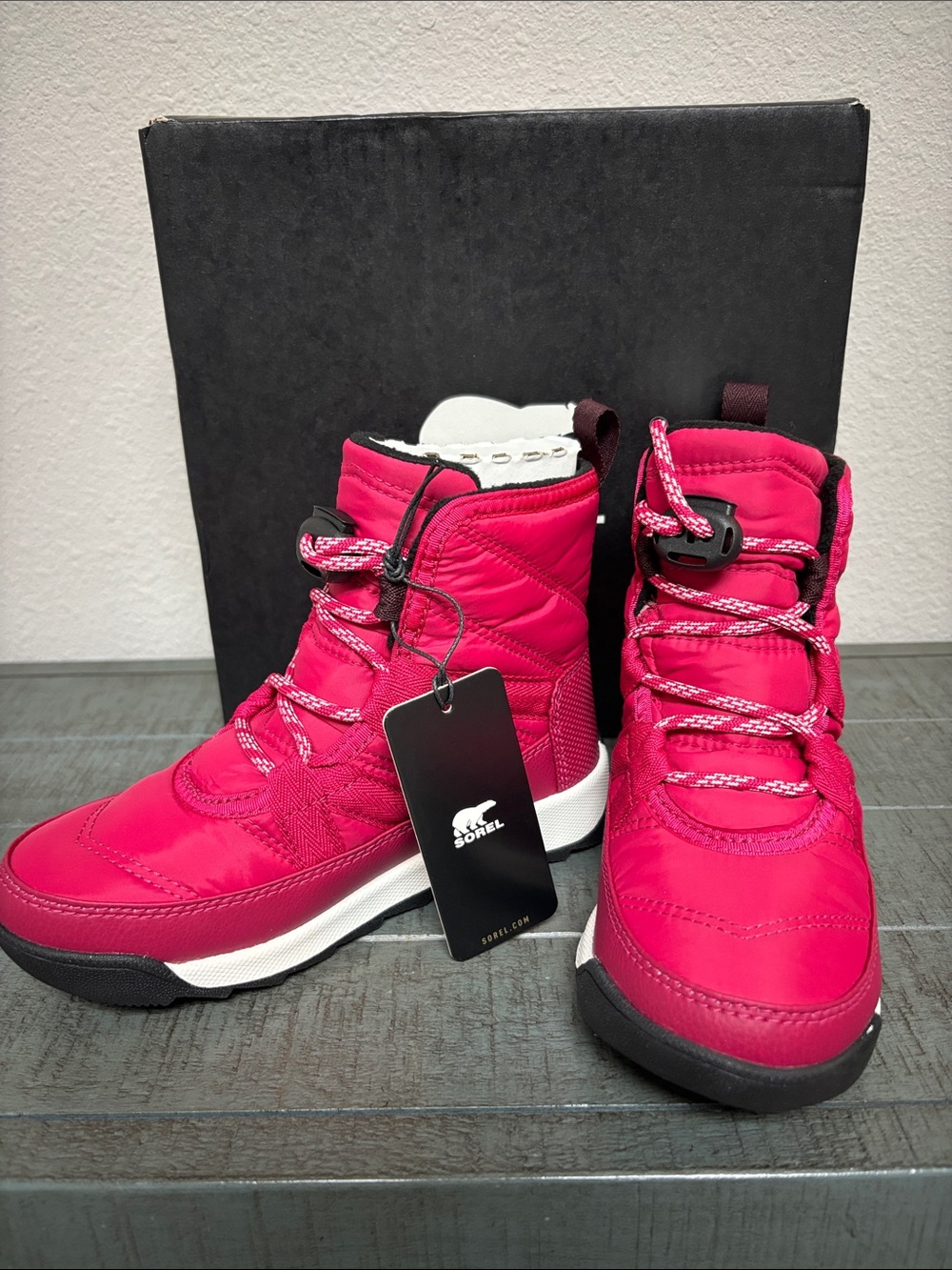 Sorel Girls' Winter Boot in Fuchsia Rush